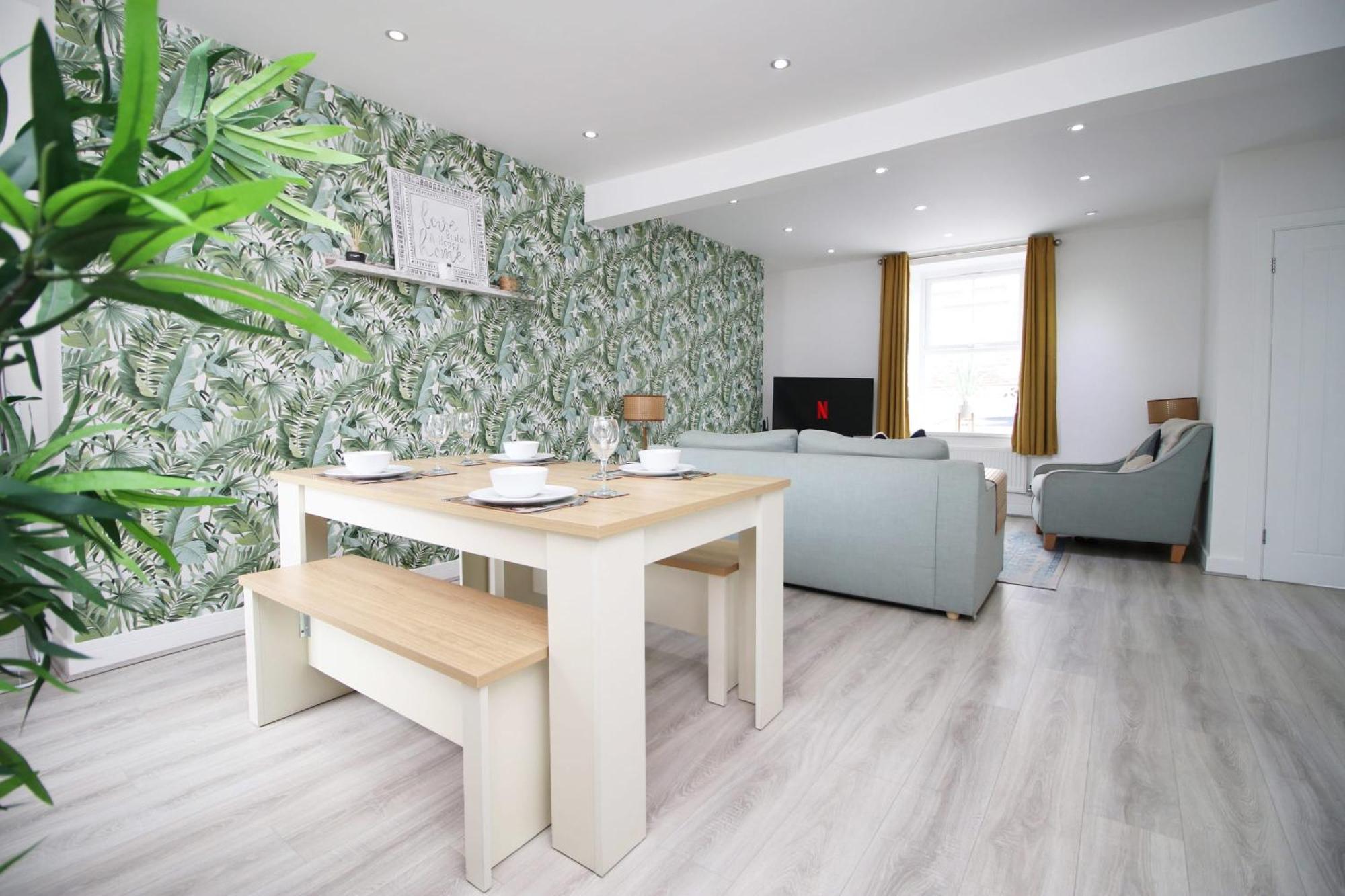 Prospect Cottage Fabulous Home In Stunning Rhondda Valley By Staystaycations Treorky Esterno foto